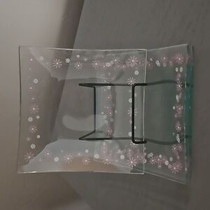 Set of 4 Pampered Chef PINK Floral Plates